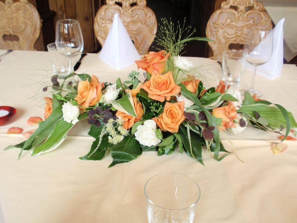 Nattererboden Hotel Natters Bagian luar foto