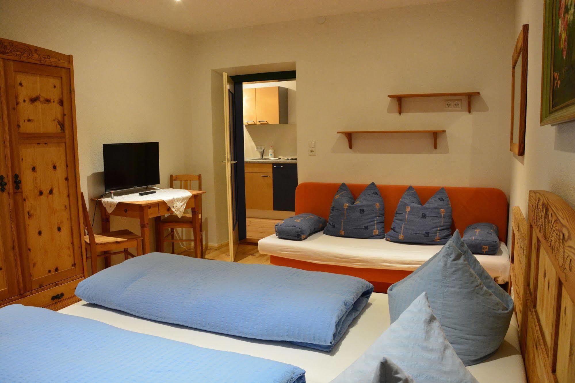 Nattererboden Hotel Natters Bagian luar foto
