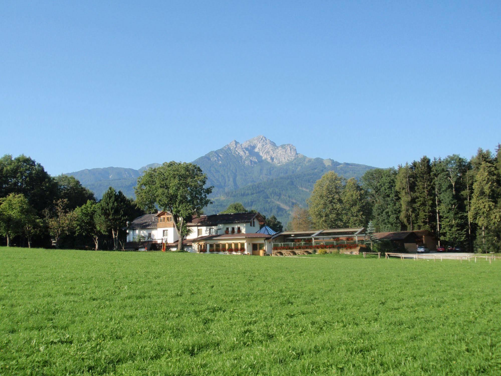 Nattererboden Hotel Natters Bagian luar foto